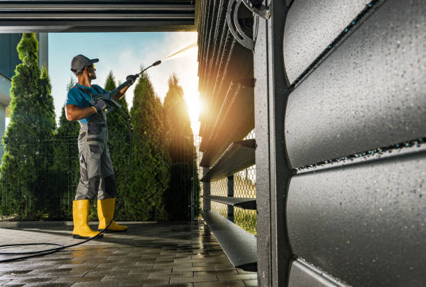 Best Commercial Pressure Washing  in Fearrington Village, NC