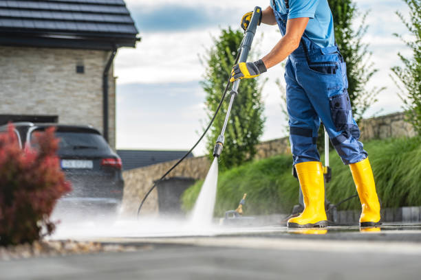 Best Sidewalk Pressure Washing  in Fearrington Village, NC
